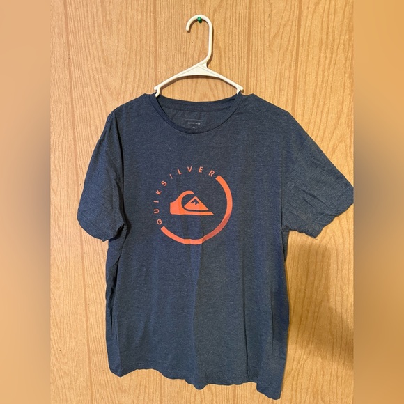 Quiksilver Men's Graphic Tee - Picture 1 of 2